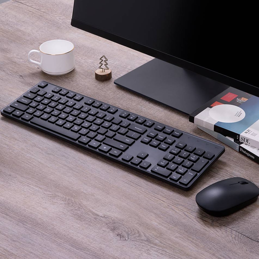 typewriter keyboard and mouse